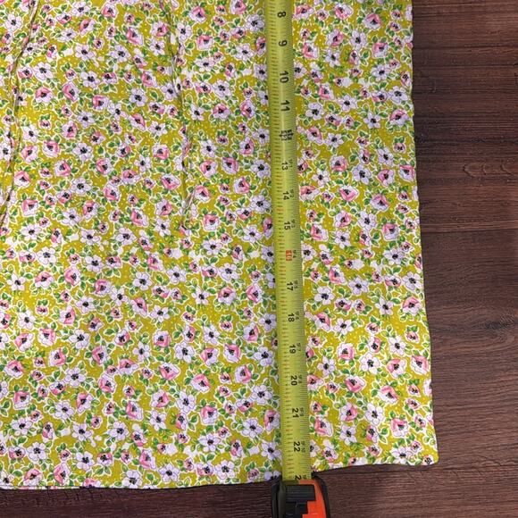 Beautiful printed long Sleeve Blouse with ruffle in color - Picture 9 of 9